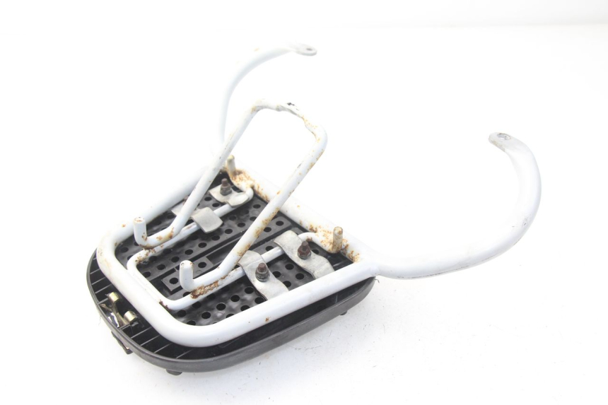 photo de PORTAEQUIPAJES SYM FIDDLE 2 50 (2008 - 2013) - Detalle de la pieza