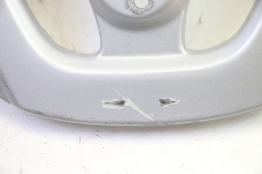 photo de PORTAEQUIPAJES SYM FIDDLE 3 III 125 (2014 - 2020) - Estado de la superficie y material