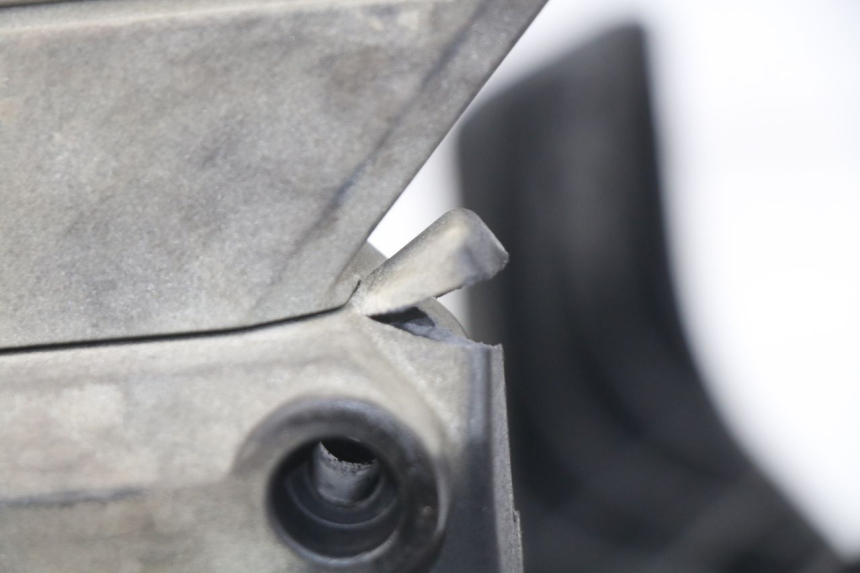 photo de PORTAEQUIPAJES YAMAHA FJ 3CX 1200 (1986 - 1996) - Detalle de la pieza