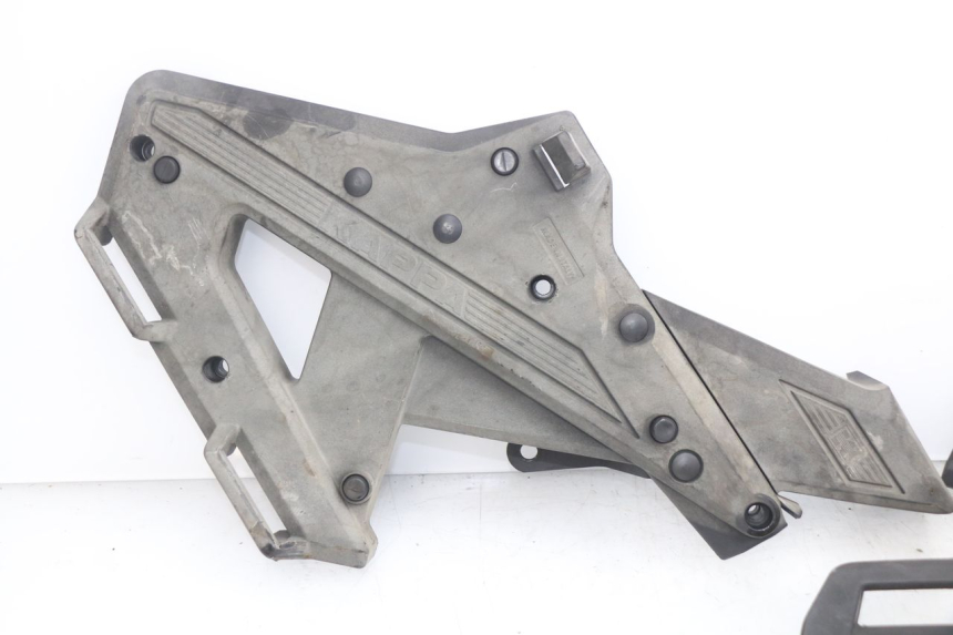 photo de PORTAEQUIPAJES YAMAHA FJ 3CX 1200 (1986 - 1996) - Otra vista del artículo