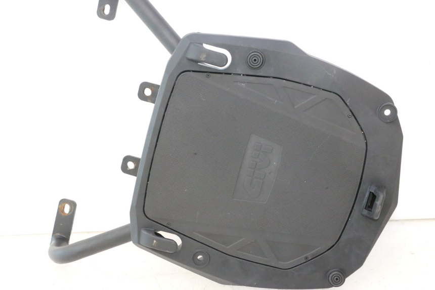 photo de PORTAEQUIPAJES  PIAGGIO FLY 2T 50 (2004 - 2017) - Primer plano técnico