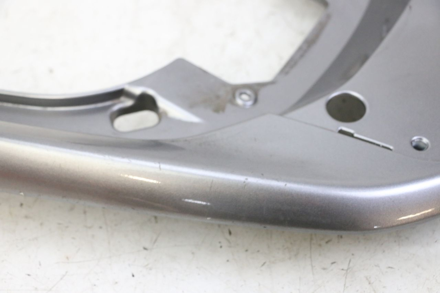 photo de PORTAEQUIPAJES  HONDA FORZA ABS 300 (2013 - 2017) - Detalles de los puntos de fijación