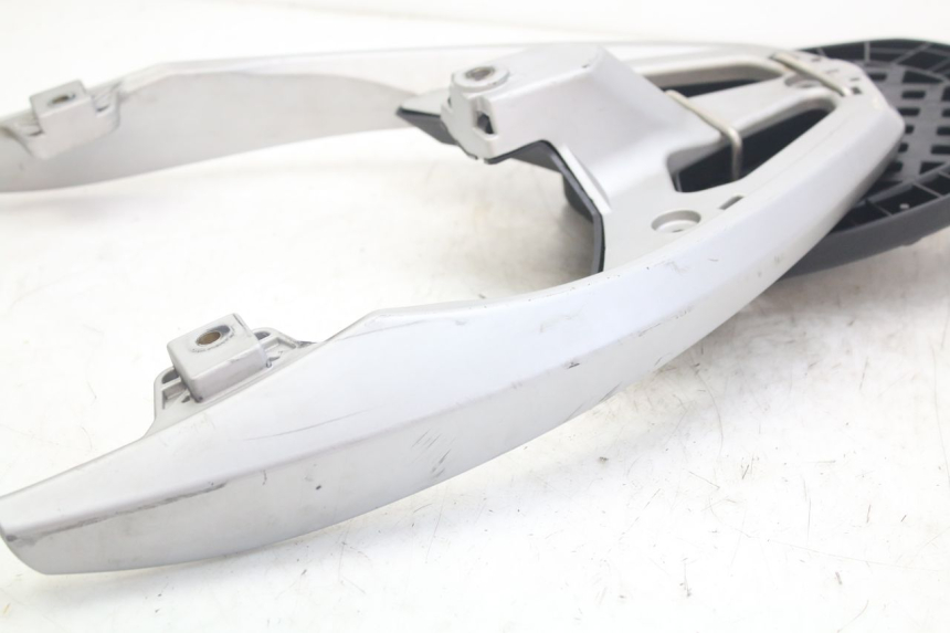 photo de PORTAEQUIPAJES  PEUGEOT GEOPOLIS RS 125 (2007 - 2009) - Zoom estado de uso