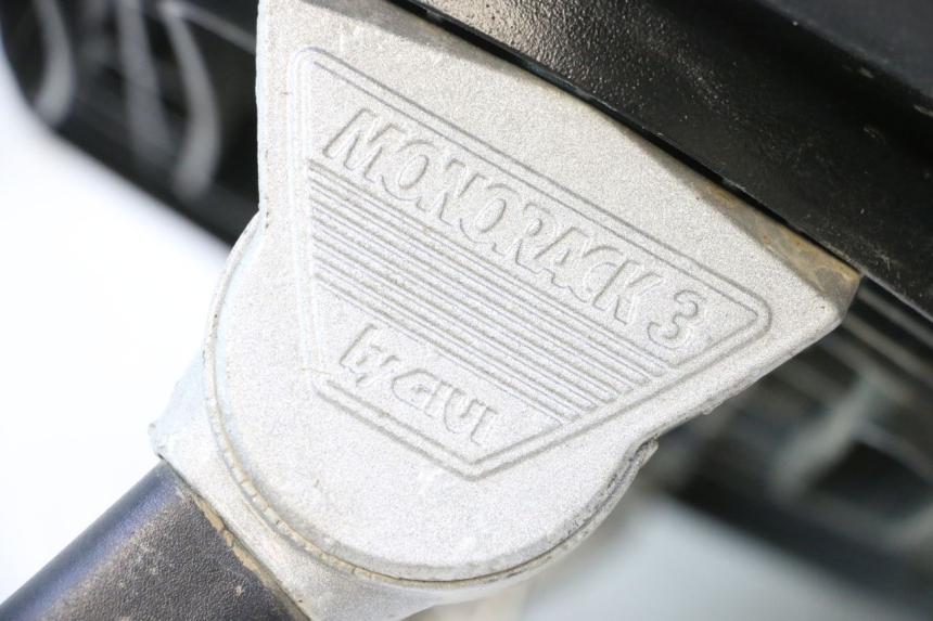 photo de PORTAEQUIPAJES  KAWASAKI GPX F ZX750F 750 (1986 - 1990) - Recambio usado revisado