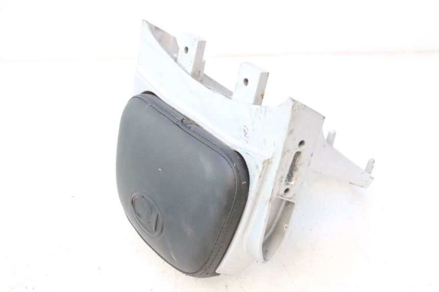 photo de PORTAEQUIPAJES  KYMCO GRAND DINK 125 (2008 - 2014) - Detalle de la pieza