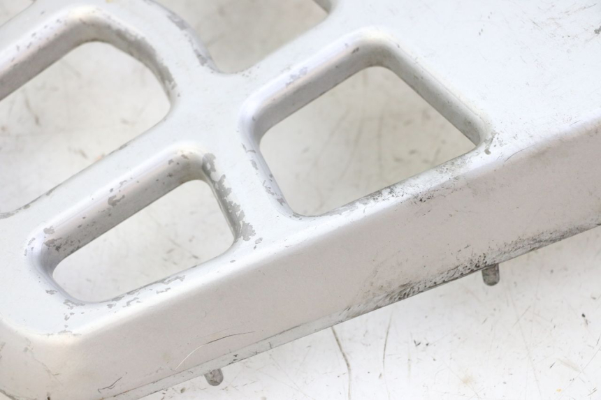 photo de PORTAEQUIPAJES  DAELIM HISTORY 125 (2001 - 2002) - Zoom estado de uso