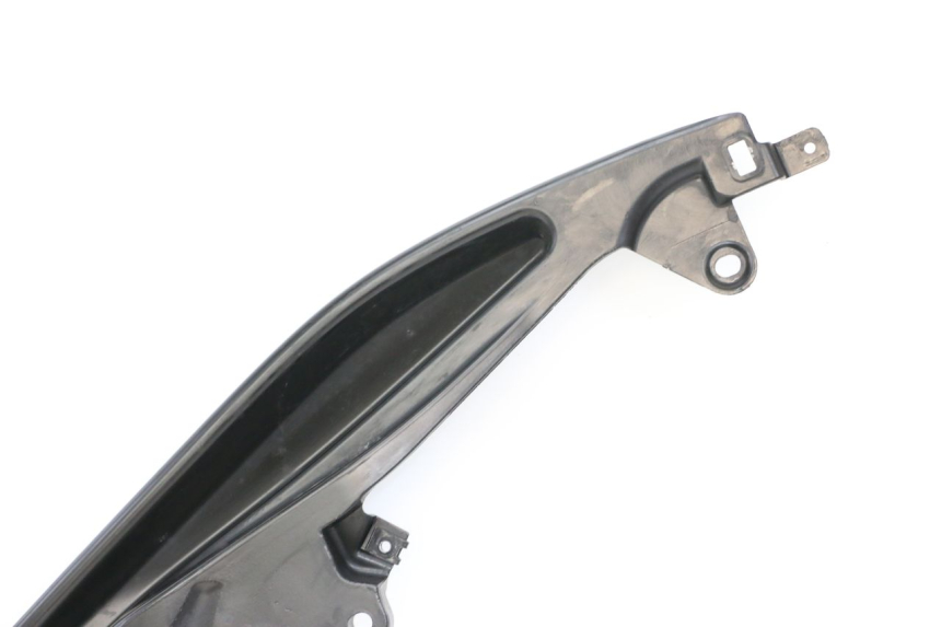 photo de PORTAEQUIPAJES  HONDA PCX (JF57/JF64) 125 (2014 - 2018) - Detalles de los puntos de fijación