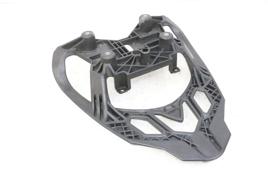 photo de PORTAEQUIPAJES  KIDEN KD125-G 125 (2018 - 2022) - Detalle de la pieza