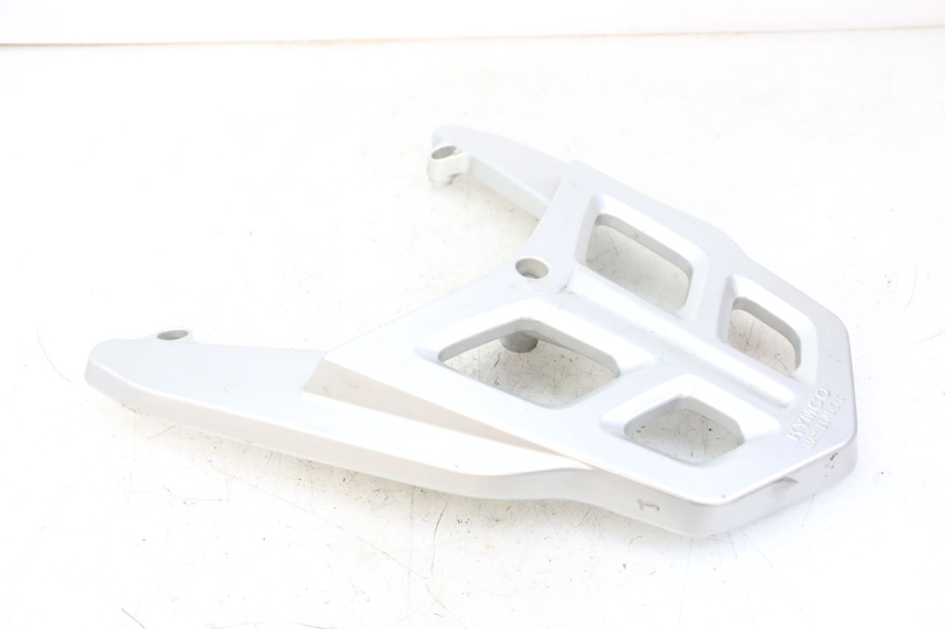 photo de PORTAEQUIPAJES  KYMCO PEOPLE S 125 (2000 - 2008) - Primer plano técnico