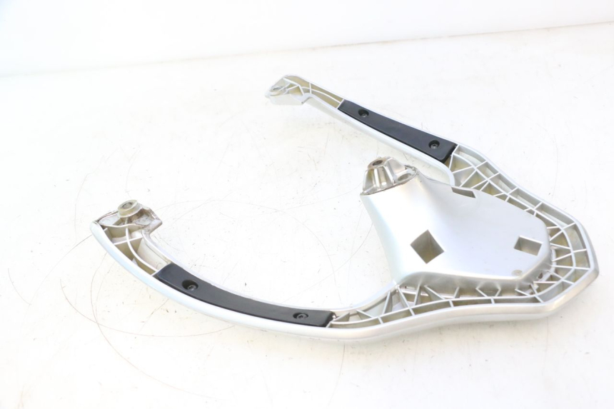 photo de PORTAEQUIPAJES PIAGGIO LIBERTY IGET 4T 50 (2015 - 2020) - Detalle de la pieza