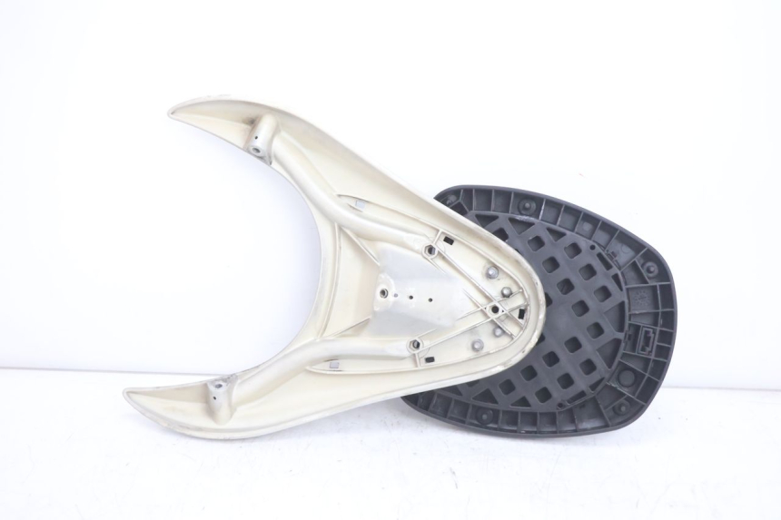 photo de PORTAEQUIPAJES  PIAGGIO LIBERTY 125 (1998 - 2008) - Características distintivas