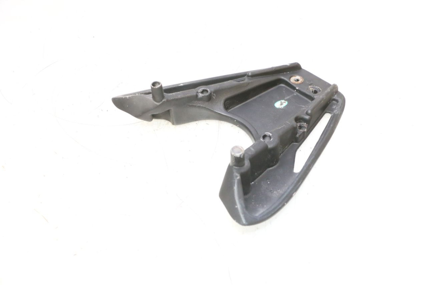 photo de PORTAEQUIPAJES  KEEWAY MATRIX RX9 125 (2006 - 2007) - Detalle de la pieza