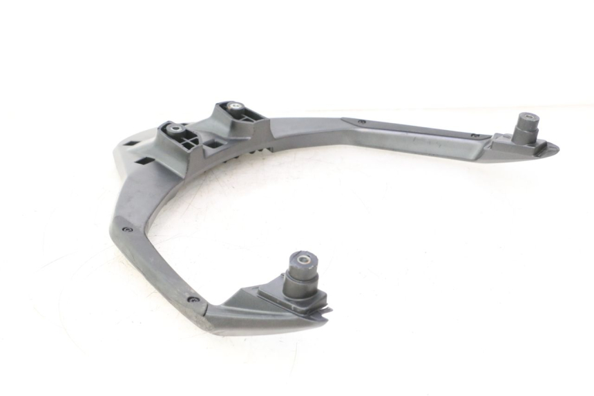 photo de PORTAEQUIPAJES  PIAGGIO MP3 HPE 530 (2022 - 2026) - Primer plano técnico