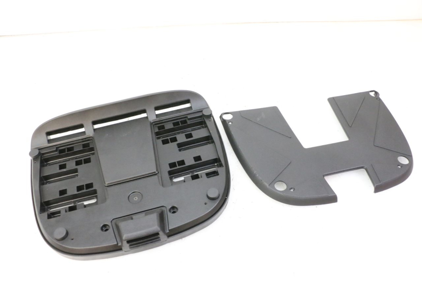 photo de PORTAEQUIPAJES  PIAGGIO MP3 500 (2014 - 2017) - Recambio usado revisado