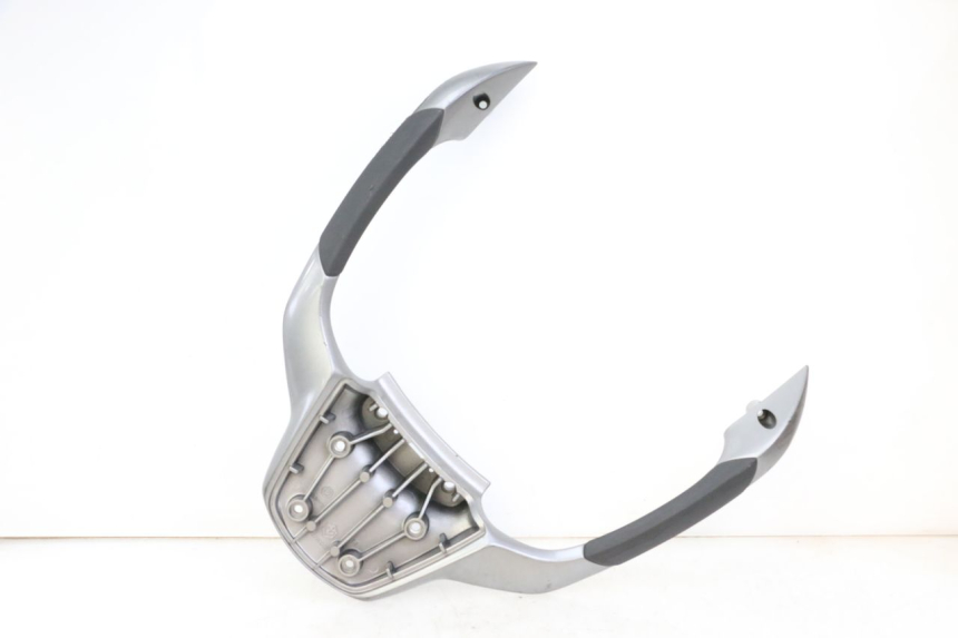 photo de PORTAEQUIPAJES  PIAGGIO MP3 500 (2014 - 2017) - Detalle de la pieza