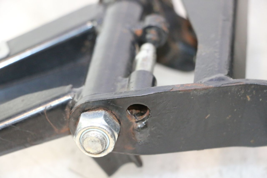 photo de PORTAEQUIPAJES  PIAGGIO MP3 125 (2006 - 2014) - Detalle de la pieza