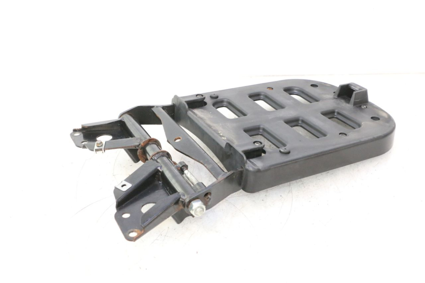 photo de PORTAEQUIPAJES  PIAGGIO MP3 125 (2006 - 2014) - Primer plano técnico