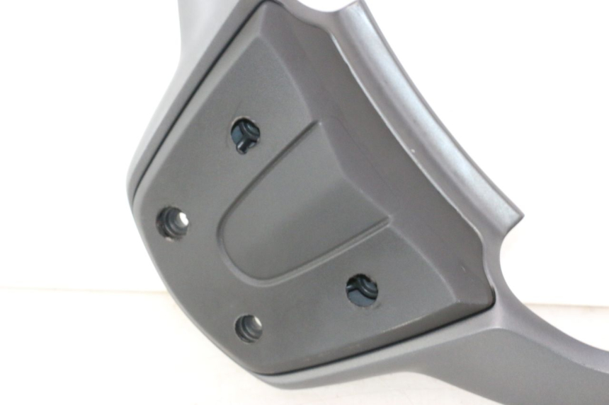 photo de PORTAEQUIPAJES  PIAGGIO MP3 500 (2016 - 2018) - Detalle de la pieza