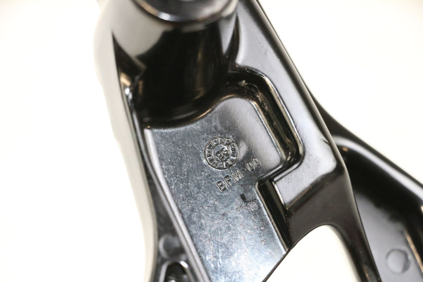 photo de PORTAEQUIPAJES  YAMAHA NEO'S CORE 1 (2022 - 2026) - Zoom estado de uso