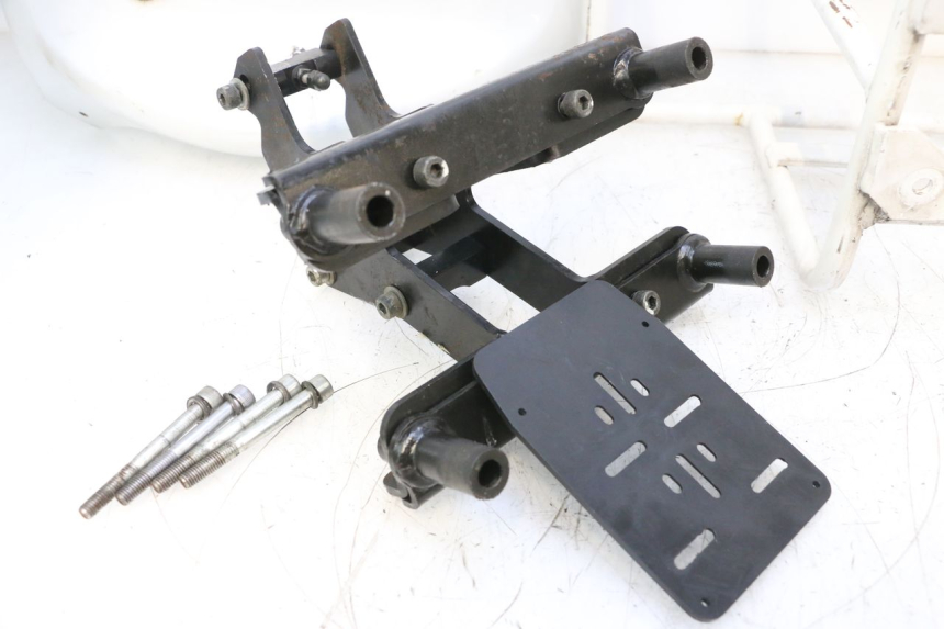 photo de PORTAEQUIPAJES  YAMAHA NEOS NEO'S 4T 50 (2008 - 2016) - Detalle de la pieza