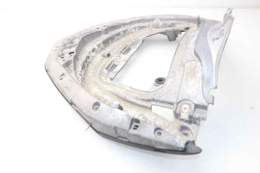 photo de PORTAEQUIPAJES  HONDA NSS EX FORZA 250 (2005 - 2013) - Primer plano técnico