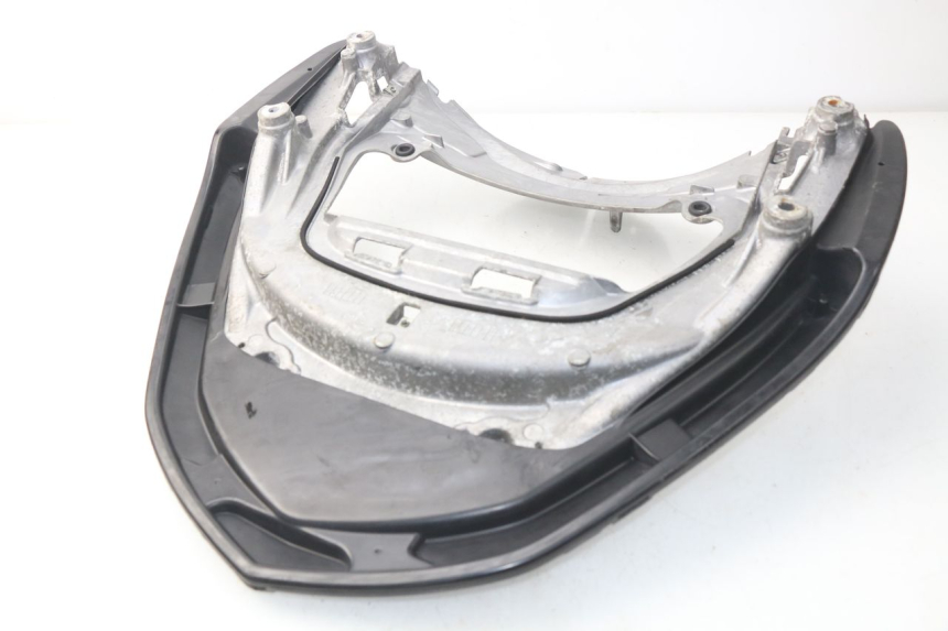 photo de PORTAEQUIPAJES  HONDA NSS EX FORZA 250 (2005 - 2013) - Estado de la superficie y material