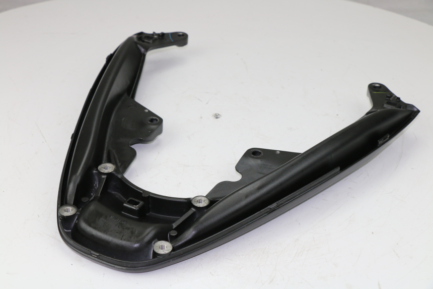 photo de PORTAEQUIPAJES  HONDA PCX (JF28) 125 (2009 - 2011) - Estado de la superficie y material
