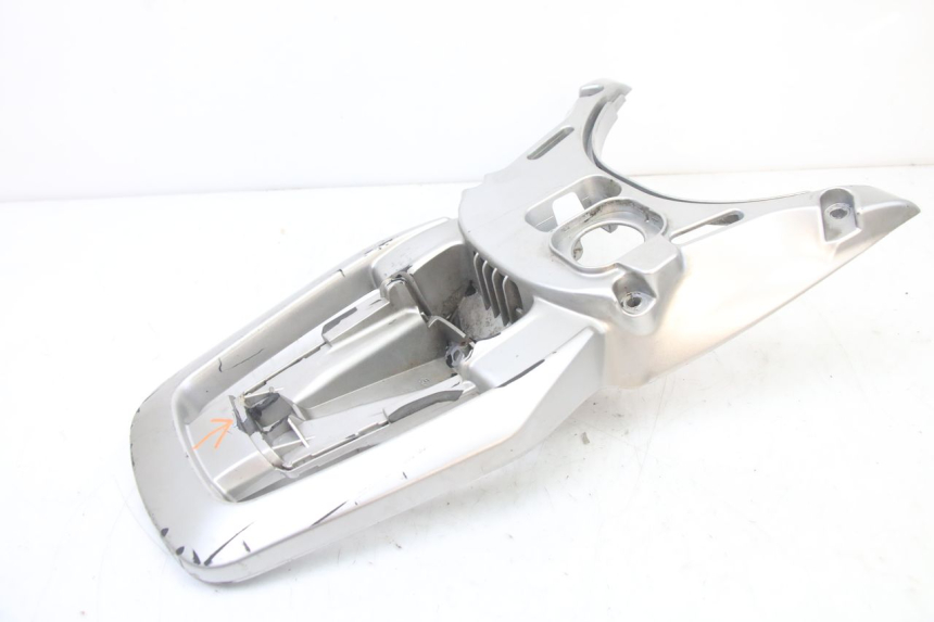 photo de PORTAEQUIPAJES PIAGGIO VESPA GRANTURISMO 125 (2003 - 2007) - Detalles de los puntos de fijación