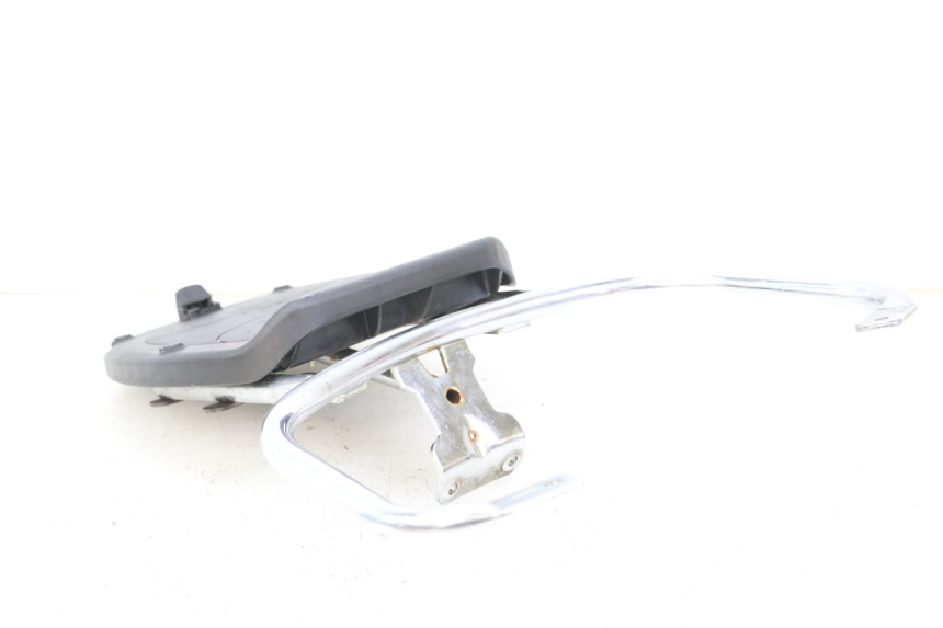 photo de PORTAEQUIPAJES  PIAGGIO VESPA LX 2T 50 (2005 - 2013) - Otra vista del artículo