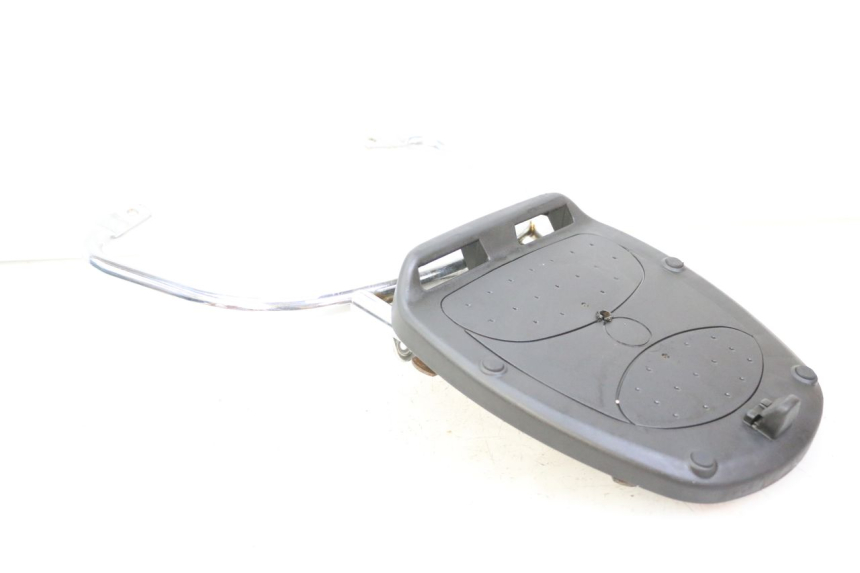 photo de PORTAEQUIPAJES  PIAGGIO VESPA LX 2T 50 (2005 - 2013) - Primer plano de alta resolución