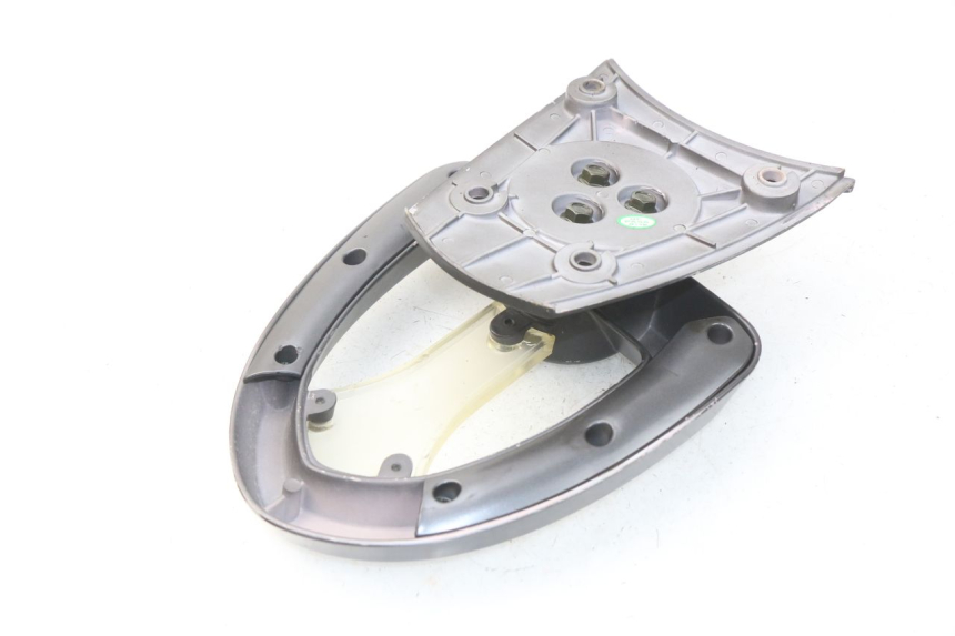 photo de PORTAEQUIPAJES  KEEWAY PIXEL 50 (2008 - 2011) - Detalle de la pieza