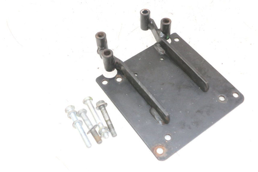 photo de PORTAEQUIPAJES  GILERA RUNNER SL 50 (2006 - 2009) - Detalle de la pieza