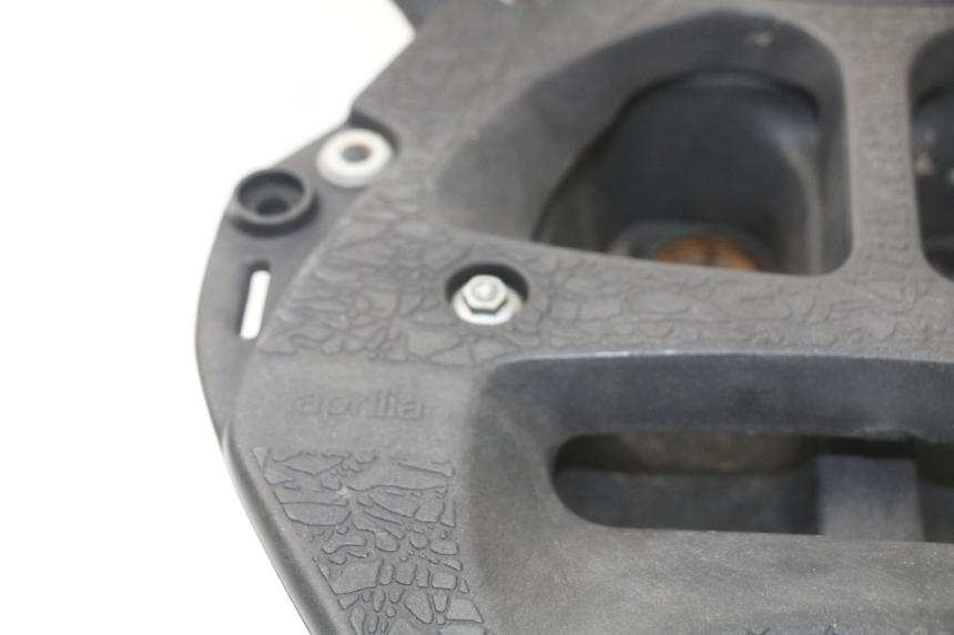 photo de PORTAEQUIPAJES  APRILIA SCARABEO GT 125 (1999 - 2007) - Zoom estado de uso