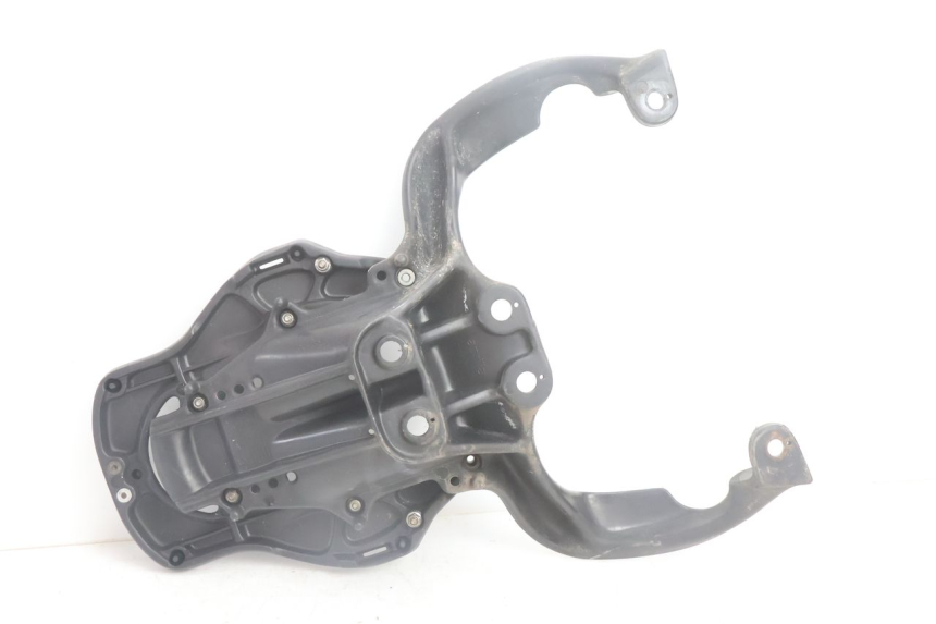 photo de PORTAEQUIPAJES  APRILIA SCARABEO GT 125 (1999 - 2007) - Primer plano técnico