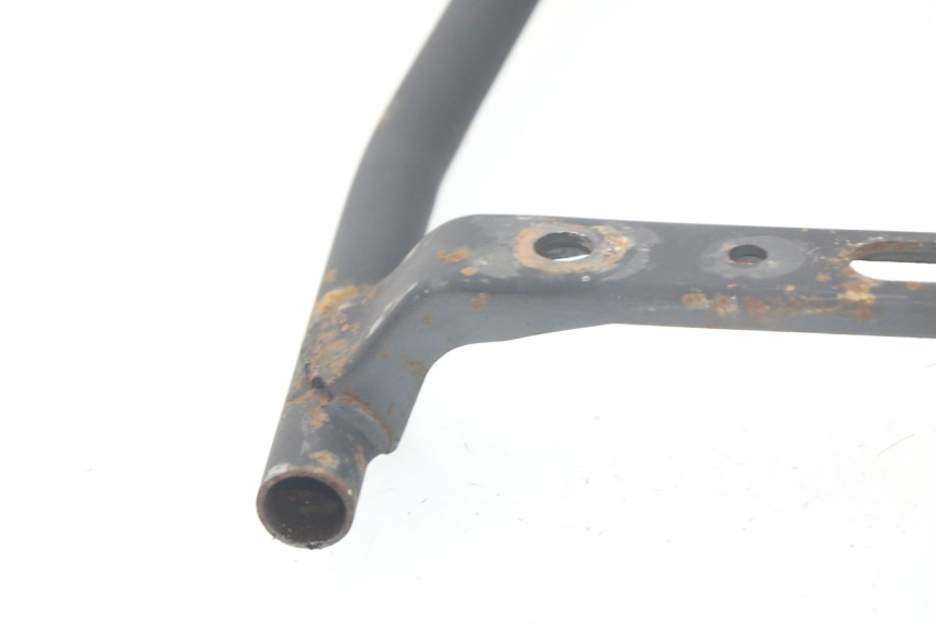 photo de PORTAEQUIPAJES HONDA SCV LEAD 100 (2003 - 2007) - Primer plano técnico