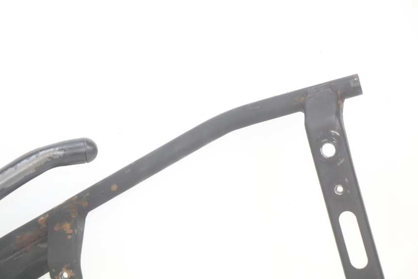 photo de PORTAEQUIPAJES HONDA SCV LEAD 100 (2003 - 2007) - Características distintivas