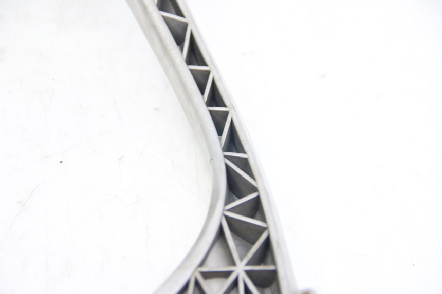 photo de PORTAEQUIPAJES SUZUKI SIXTEEN 125 (2008 - 2010) - Recambio usado revisado