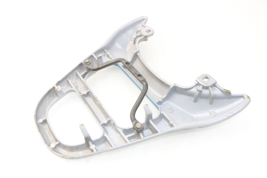 photo de PORTAEQUIPAJES  HONDA SJ BALI 50 (1996 - 1999) - Detalle de la pieza