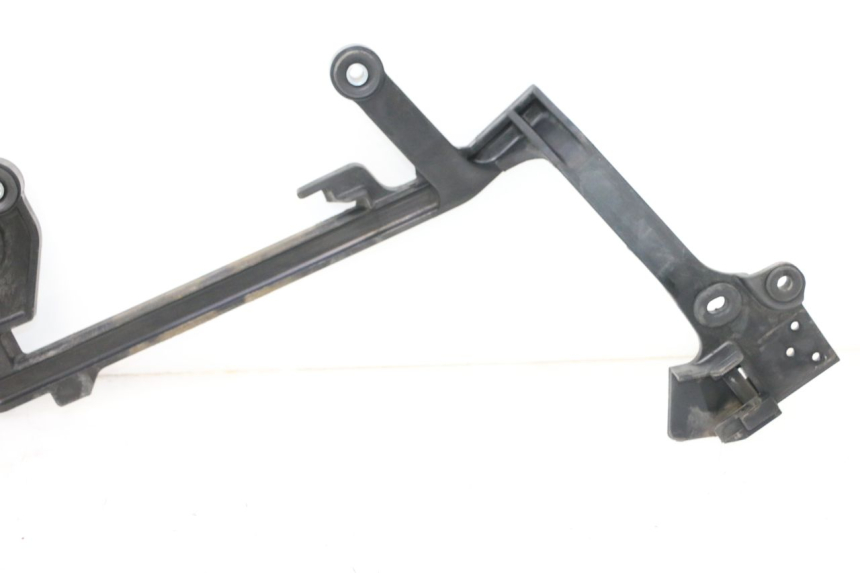 photo de PORTAEQUIPAJES  HONDA ST PAN EUROPEAN 1100 (1990 - 2002) - Primer plano técnico