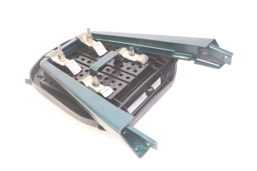 photo de PORTAEQUIPAJES PEUGEOT SV 125 (1991 - 1994) - Zoom estado de uso