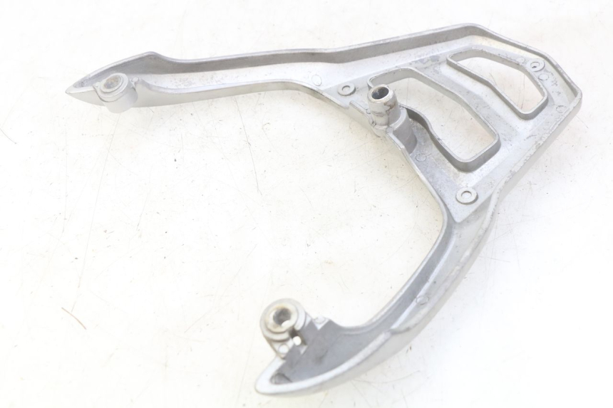 photo de PORTAEQUIPAJES PEUGEOT TWEET 4T 50 (2010 - 2014) - Detalle de la pieza