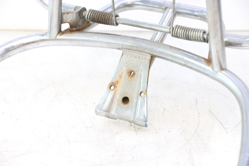 photo de PORTAEQUIPAJES  PIAGGIO VESPA PRIMAVERA 2T 50 (2013 - 2018) - Detalles de los puntos de fijación