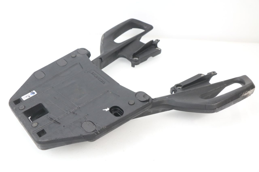 photo de PORTAEQUIPAJES  HONDA VFR F 1200 (2010 - 2015) - Detalle de la pieza