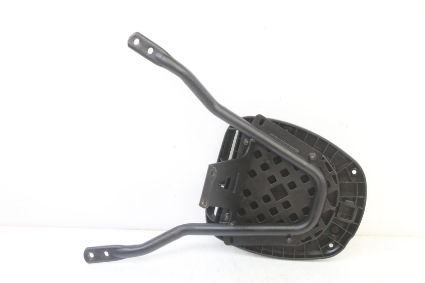 photo de PORTAEQUIPAJES YAMAHA XMAX X-MAX 125 (2006 - 2009) - Vista general del producto