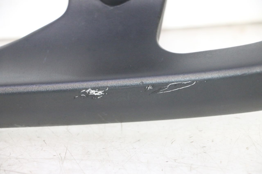 photo de PORTAEQUIPAJES  YAMAHA X-MAX XMAX 125 (2010 - 2013) - Vista general del producto