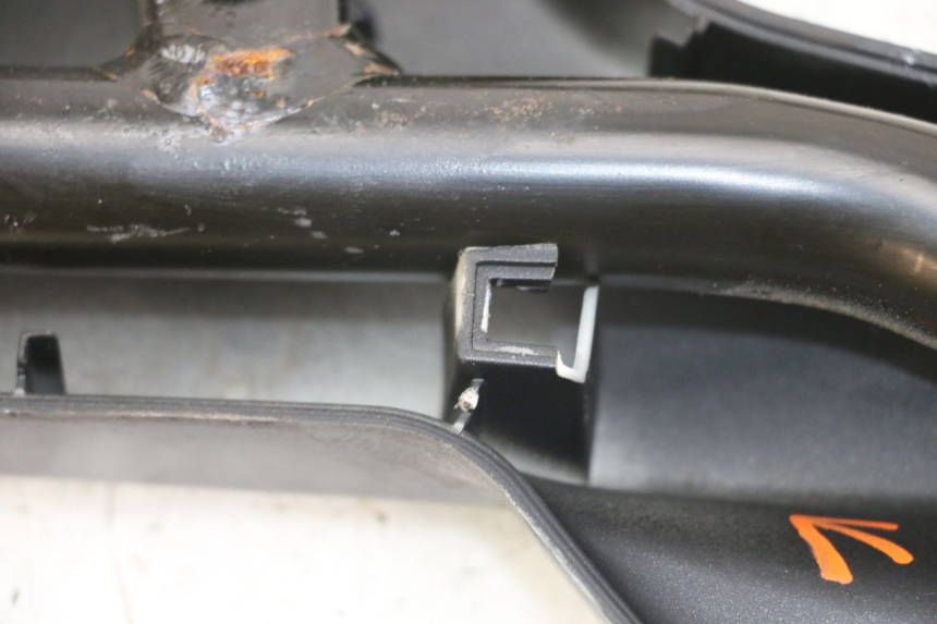 photo de PORTAEQUIPAJES PIAGGIO X10 125 (2012 - 2017) - Foto de producto adicional