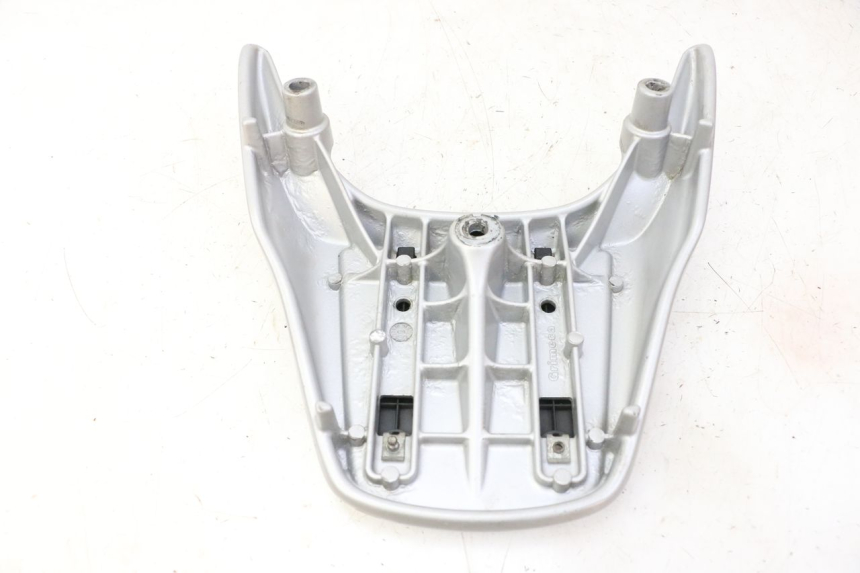 photo de PORTAEQUIPAJES  HONDA X8R 50 (1998 - 2003) - Detalle de la pieza