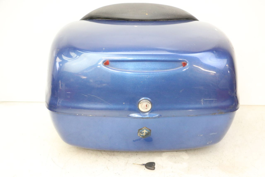 photo de PORTAEQUIPAJES PIAGGIO X9 EVOLUTION 125 (2003 - 2007) - Primer plano de alta resolución