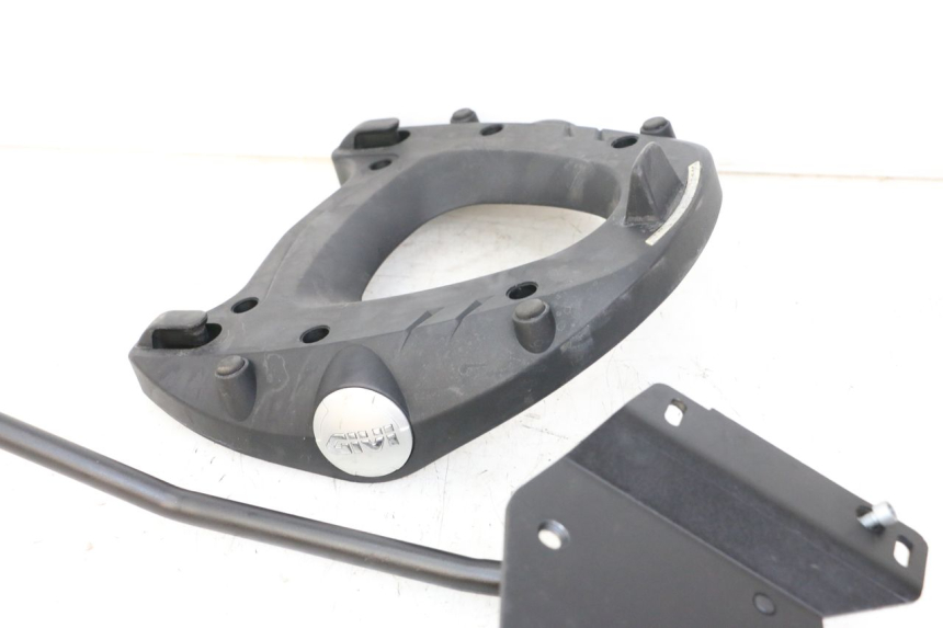 photo de PORTAEQUIPAJES  KYMCO XCITING 500 (2007 - 2010) - Zoom estado de uso