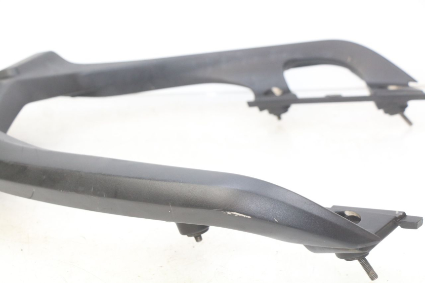 photo de PORTAEQUIPAJES YAMASAKI YM T 125 (2015 - 2020) - Otra perspectiva